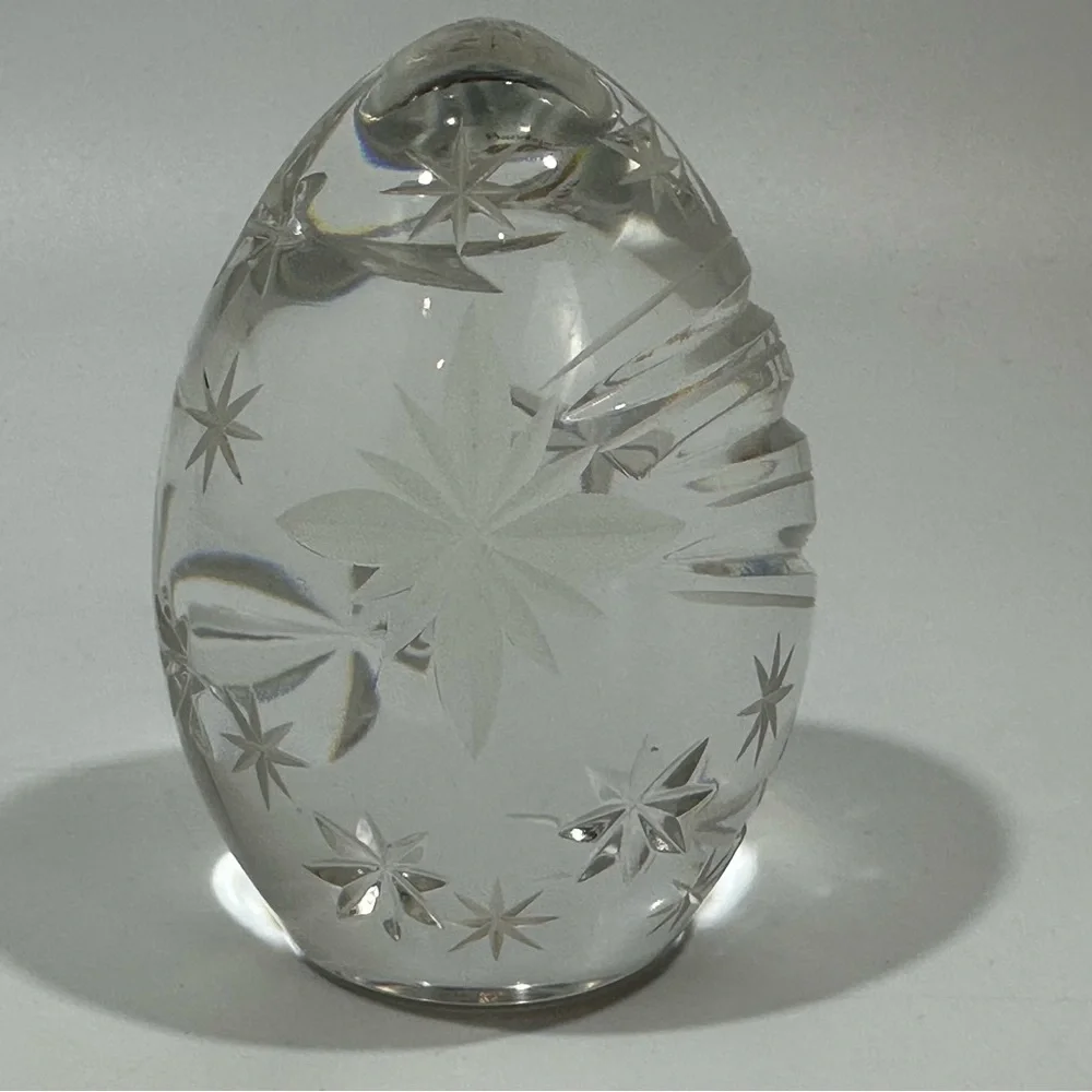 Sullivans Handmade In Poland Lead Crystal Morning Star Paperweight Egg 2000